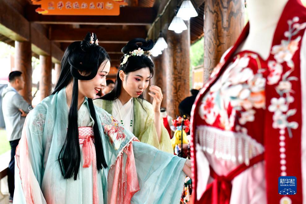 18彩金棋牌